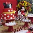 Minnie vermelha para Carol