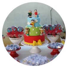 Valentina comemora 3 anos com a Turma da Mônica